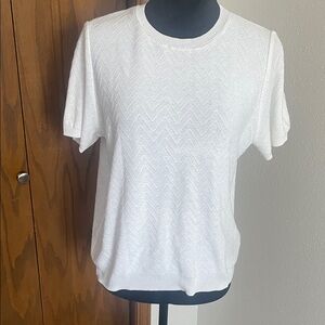 Alfred Dunner White Textured Short Sleeve Top